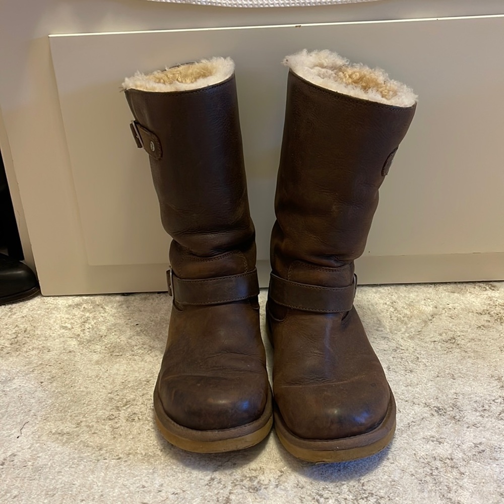 UGG Kensington Leather Boot